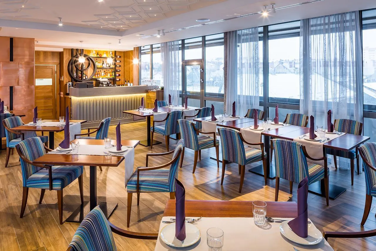Taurus City Hotel Lviv