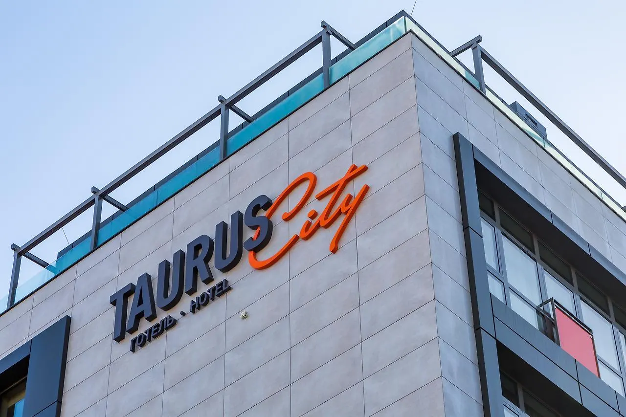 Taurus City Hotel Leopoli 4*,  Ucraina