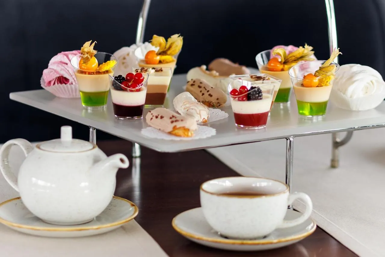 Taurus City Hotel Lviv