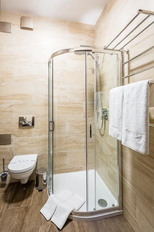 Taurus City Hotel Lviv